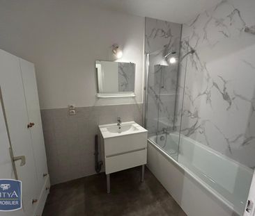 Location Appartement 1 pièce 44m² LILLE 59000 - Photo 4
