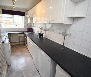 Tenterden Drive, Hales Place Estate, Canterbury, CT2 7BH, Kent - Photo 3