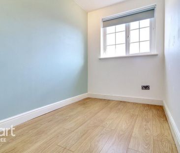 3 bedroom terraced house to rent - Photo 6
