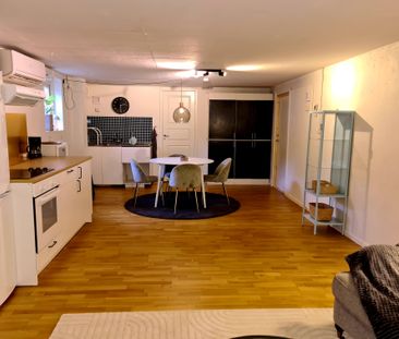 Salstavägen, Sollentuna - Foto 1