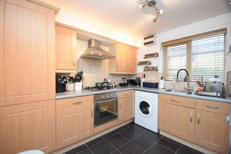 1 bedroom flat to rent - Photo 5