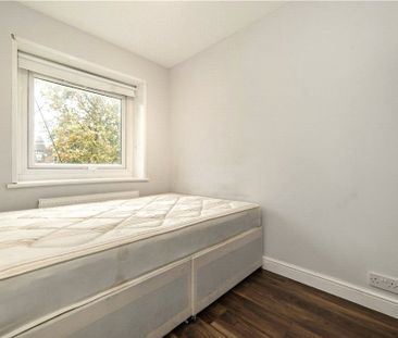 High Trees, London, SW2 3PH - Photo 4