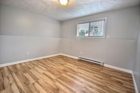 32 Meadowdale, Moncton, NB, E1G 1E1, Canada - Photo 3