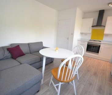 2 bedroom house share to rent - Photo 1