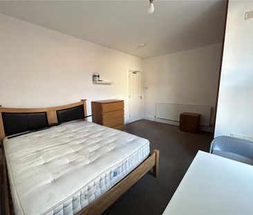 5 bedroom terraced house to rent - Photo 1