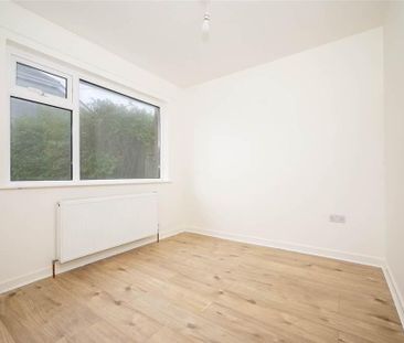 2 Rathmore Avenue, Bangor, BT19 1DH - Photo 5