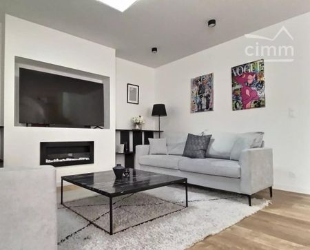 Maison de ville meublé idéalement située | Cimm Immobilier - Photo 5
