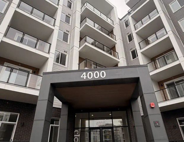 Brand-new 3-bedroom, 2-bathroom end unit located in the heart of Carrington — 3 Bedrooms Condo Unit - Photo 1