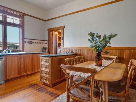 Charming Home in Prime Location - Photo 2