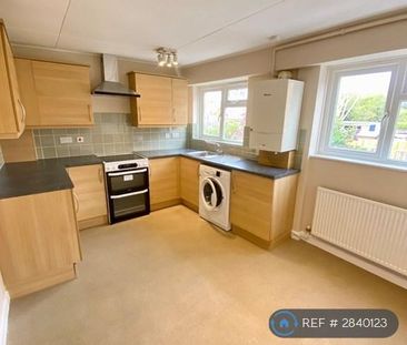 2 bedroom flat to rent - Photo 5