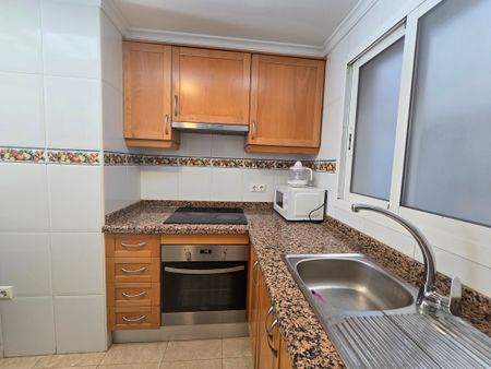 ANNUAL RENT Apartment for rent in downtown Denia 2d - Photo 3