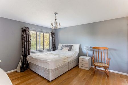 4 bedroom detached house to rent - Photo 4