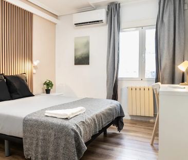 Paseo de los Jesuitas, Madrid, Community of Madrid 28011 - Photo 4