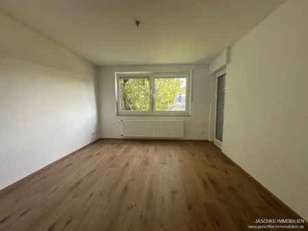 JÄSCHKE - Charmante drei-Zimmer-Wohnung mit Balkon in Aachen/Forst - Foto 2