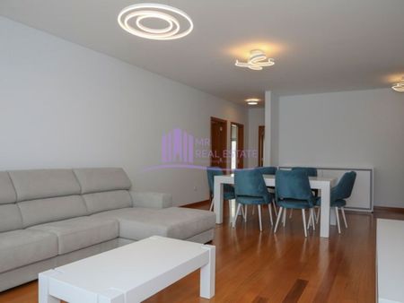 Luxury Flat for rent in Amparo, Funchal, Madeira - Photo 5