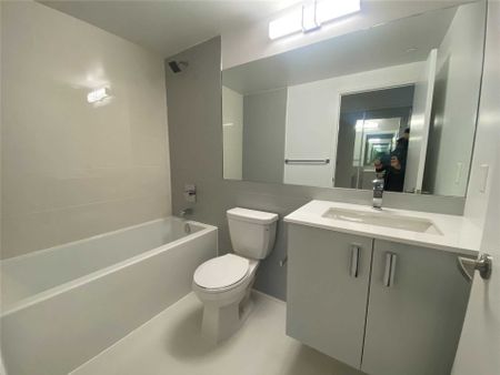 For Lease - 10 Gibbs Road Unit# 413, Toronto, Ontario - Photo 2