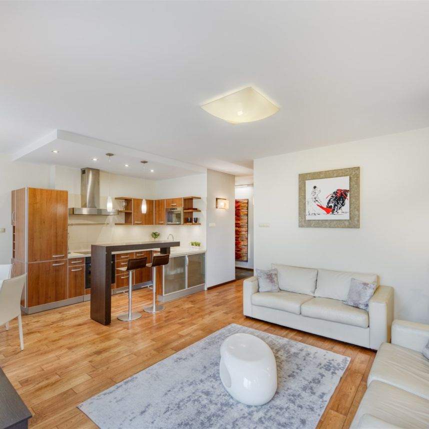 Łódź, Górna, Rolnicza - Photo 1