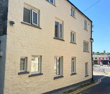 9 bedroom private hall to rent - Photo 2