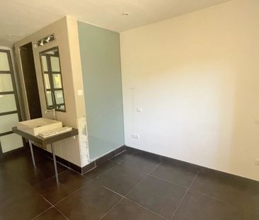 Pin Rolland T2 rez de jardin - Photo 6