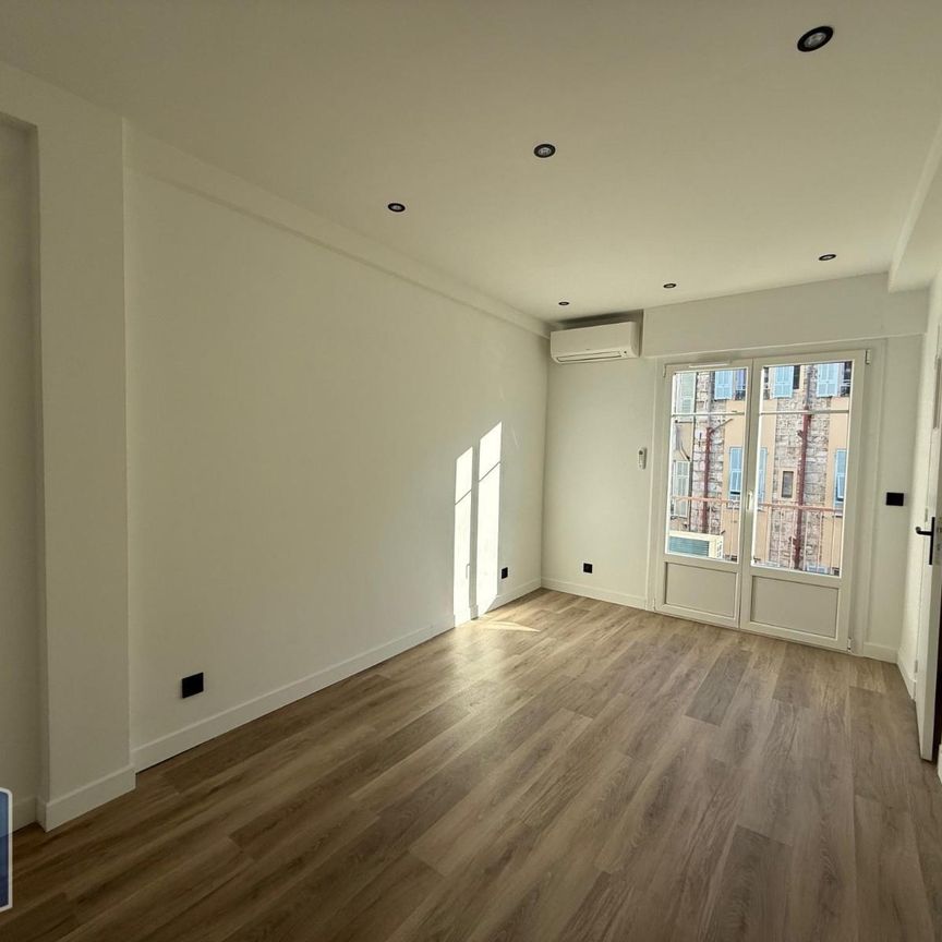 Location Appartement 1 pièce 31m² NICE 06000 - Photo 1