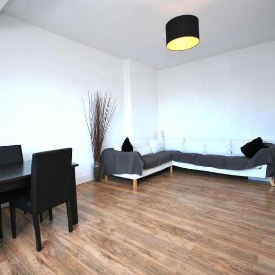 Roland Gardens, South Ken, SW7 - Photo 1