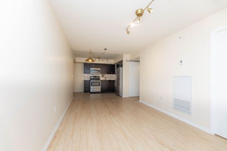 For Lease - 830 Lawrence Avenue Unit# 334, Toronto, Ontario - Photo 4