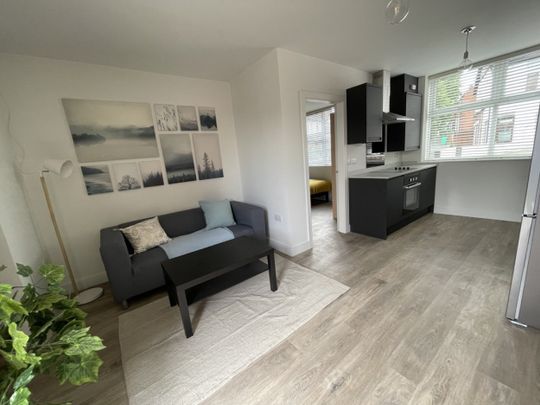 2 bed Apartment for Rent - Photo 1