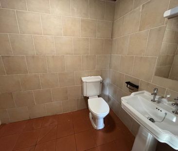 Cheddar Road, Axbridge, Somerset - Photo 3