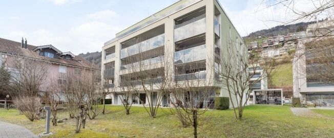 Here, you’re on the sunny side of life - Photo 1