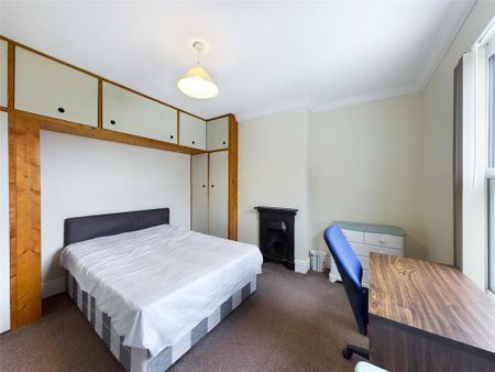 5 bedroom house to rent - Photo 2