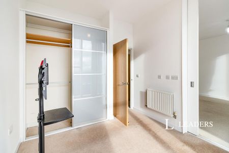 1 bedroom flat to rent - Photo 2
