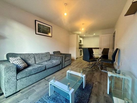 2 bedroom flat to rent - Photo 1