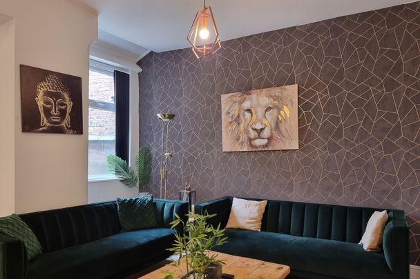 Room in a Shared House, Clarence Road, M13 - Photo 1