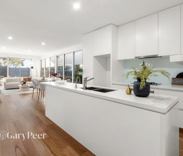 201 / 677 Glen Huntly Rd, Caulfield - Photo 6