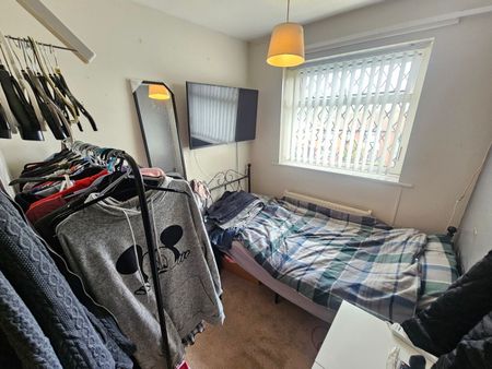 Higher Lomax Lane, Heywood - Photo 5