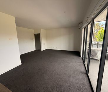105 Lilliana Boulevard, Carrum Downs VIC - Photo 3