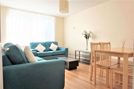 2 double bedroom house with garden, Pennymoor Walk, London, W9 3DT - Photo 4