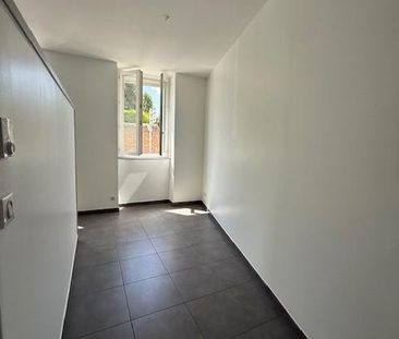 Location Appartement 1 pièce 29m² MACON 71000 - Photo 6