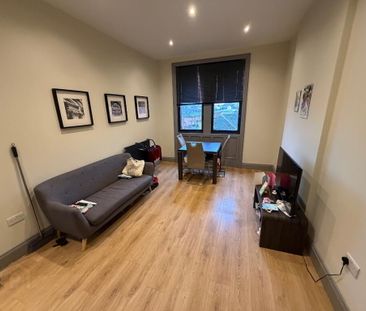 Apt 5, 1 Sussex Place, Belfast, BT2 8AL - Photo 1