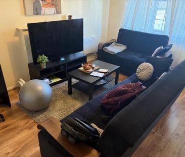 1 Bedroom Flat To Let - Photo 1