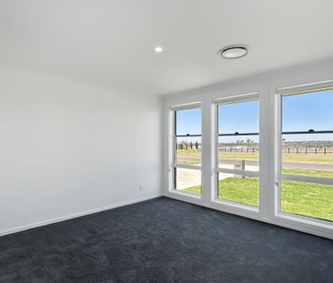 Stylish & Spacious Brand New Four Bedroom Home - Photo 2