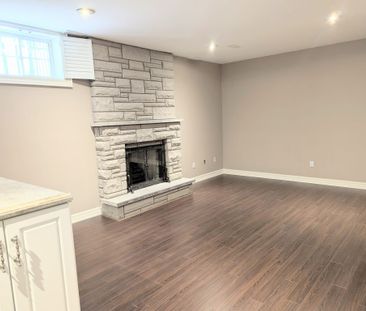 For Lease - 50 Direzze Court, Richmond Hill, Ontario - Photo 5