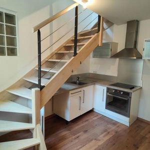 Location Appartement 1 pièce 40m² AIRE SUR L ADOUR 40800 - Photo 2