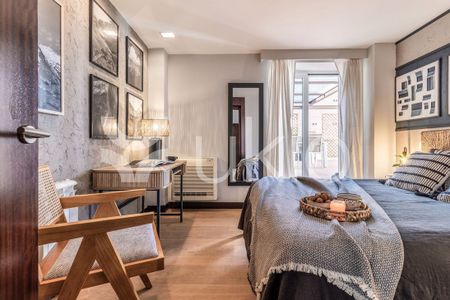 Madrid Capital, Community of Madrid 28001 - Photo 2