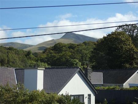 Cefn Cwlyn, Braichmelyn, Bethesda, Bangor, LL57 - Photo 2