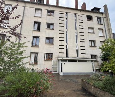 Appartement à louer 2 pièces 46m² - Photo 4