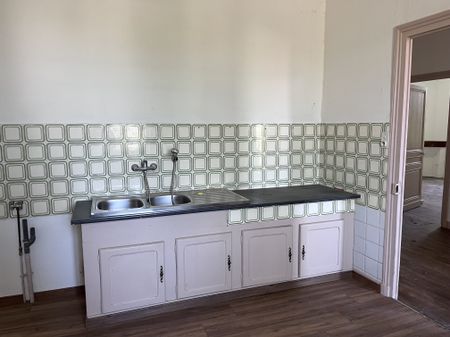 Location Appartement 3 pièces 82m² BOULAZAC ISLE MANOIRE 24750 - Photo 3