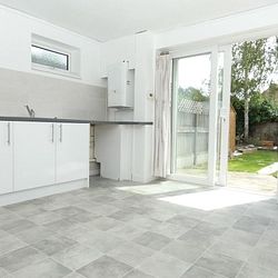 High Street, Manston, Ramsgate, CT12 5BG, Kent - Photo 1