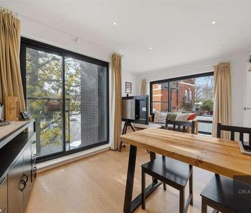 Wandsworth Road, London, SW8 - Photo 2