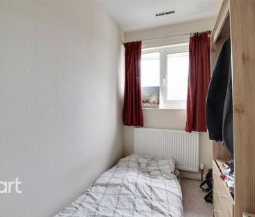 3 bedroom terraced house to rent - Photo 6